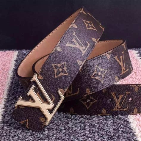 cinturones louis vuitton precio